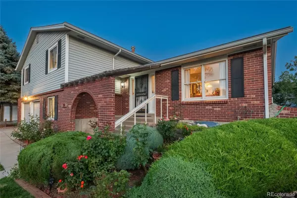 Arvada, CO 80003,8390 Quay DR