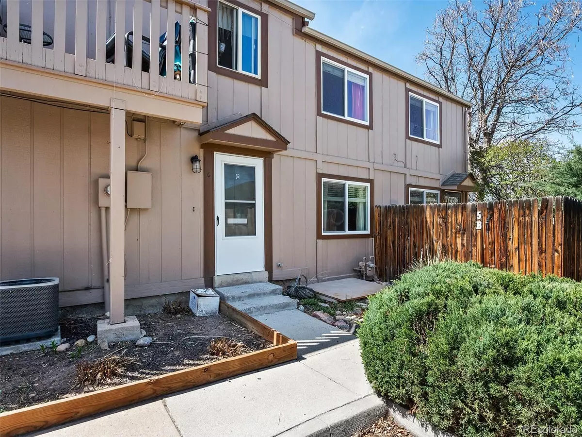 Littleton, CO 80128,7700 W Glasgow PL #5C