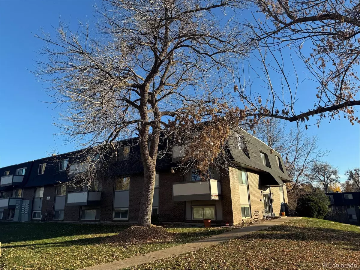 Centennial, CO 80122,280 E Highline CIR #101