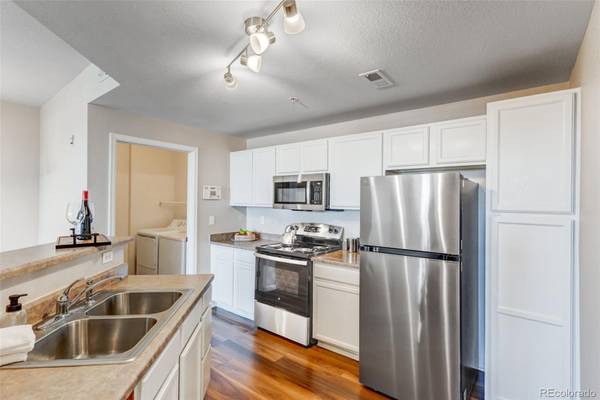 5705 N Genoa WAY #206, Aurora, CO 80019