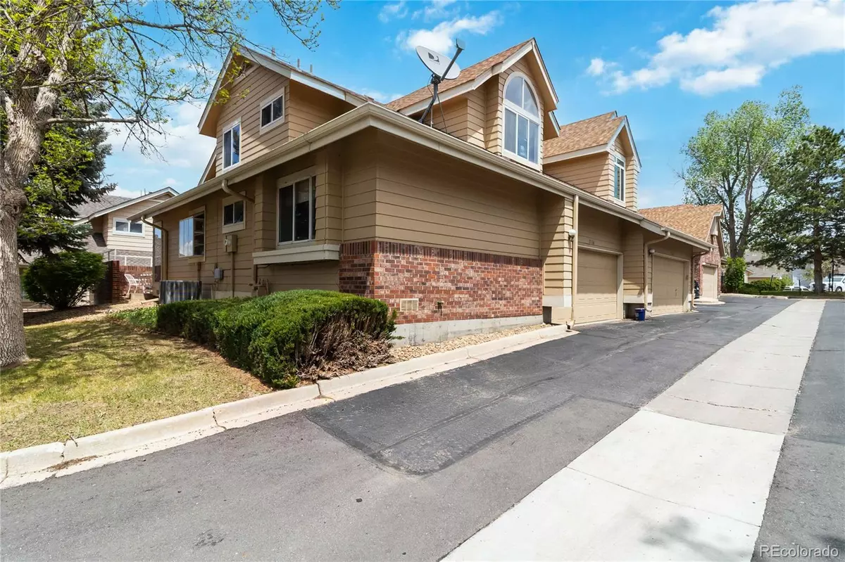 Aurora, CO 80014,2136 S Scranton WAY