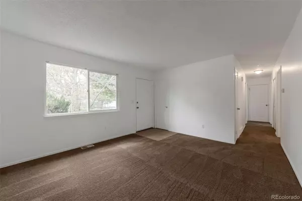 Aurora, CO 80012,11621 E Ada PL