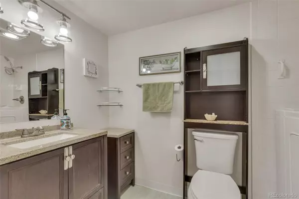 Aurora, CO 80014,13901 E Marina DR #113
