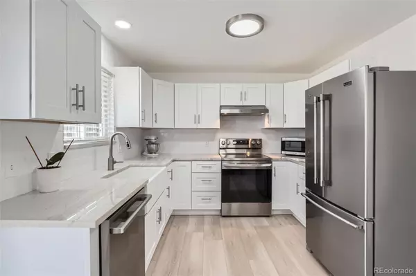 Centennial, CO 80121,5986 S Cook ST