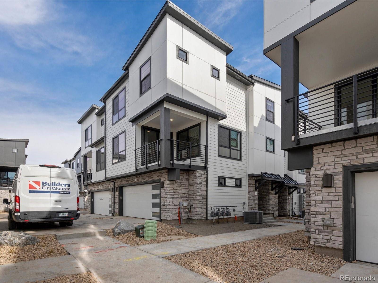 2032 S Holly ST #3, Denver, CO 80222
