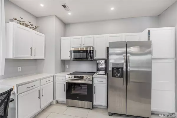 Denver, CO 80260,8940 Fox DR #201