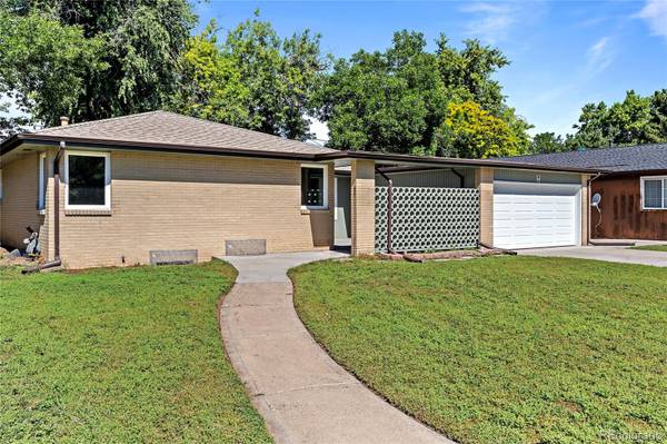 451 S Holland CT, Lakewood, CO 80226