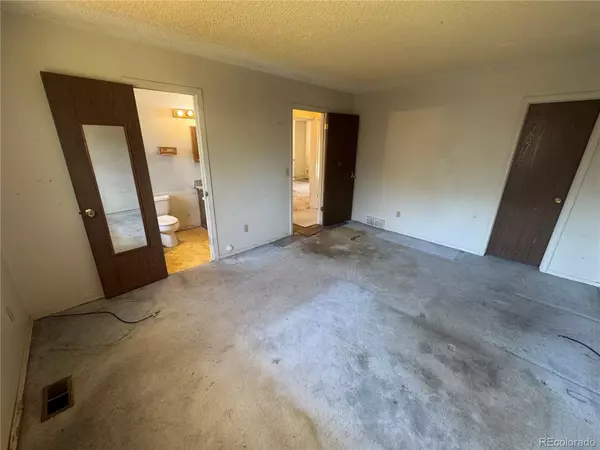 Aurora, CO 80017,1156 S Cathay ST