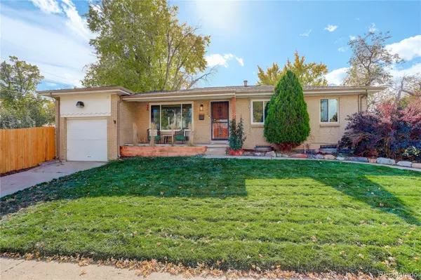 5786 W Arizona AVE, Lakewood, CO 80232