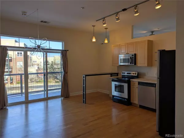 Englewood, CO 80111,5677 S Park PL #C204