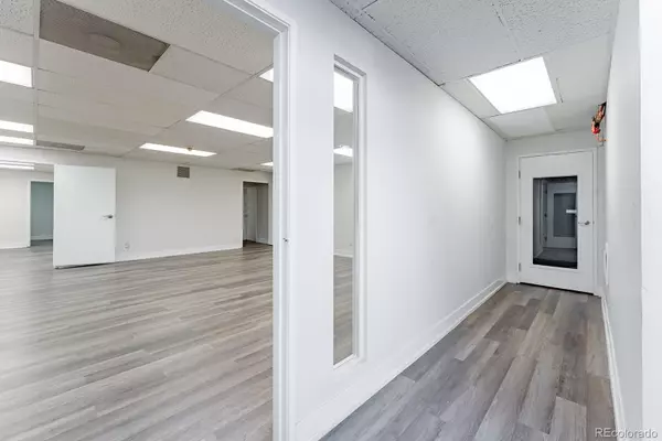 Englewood, CO 80110,200 W Hampden AVE #100