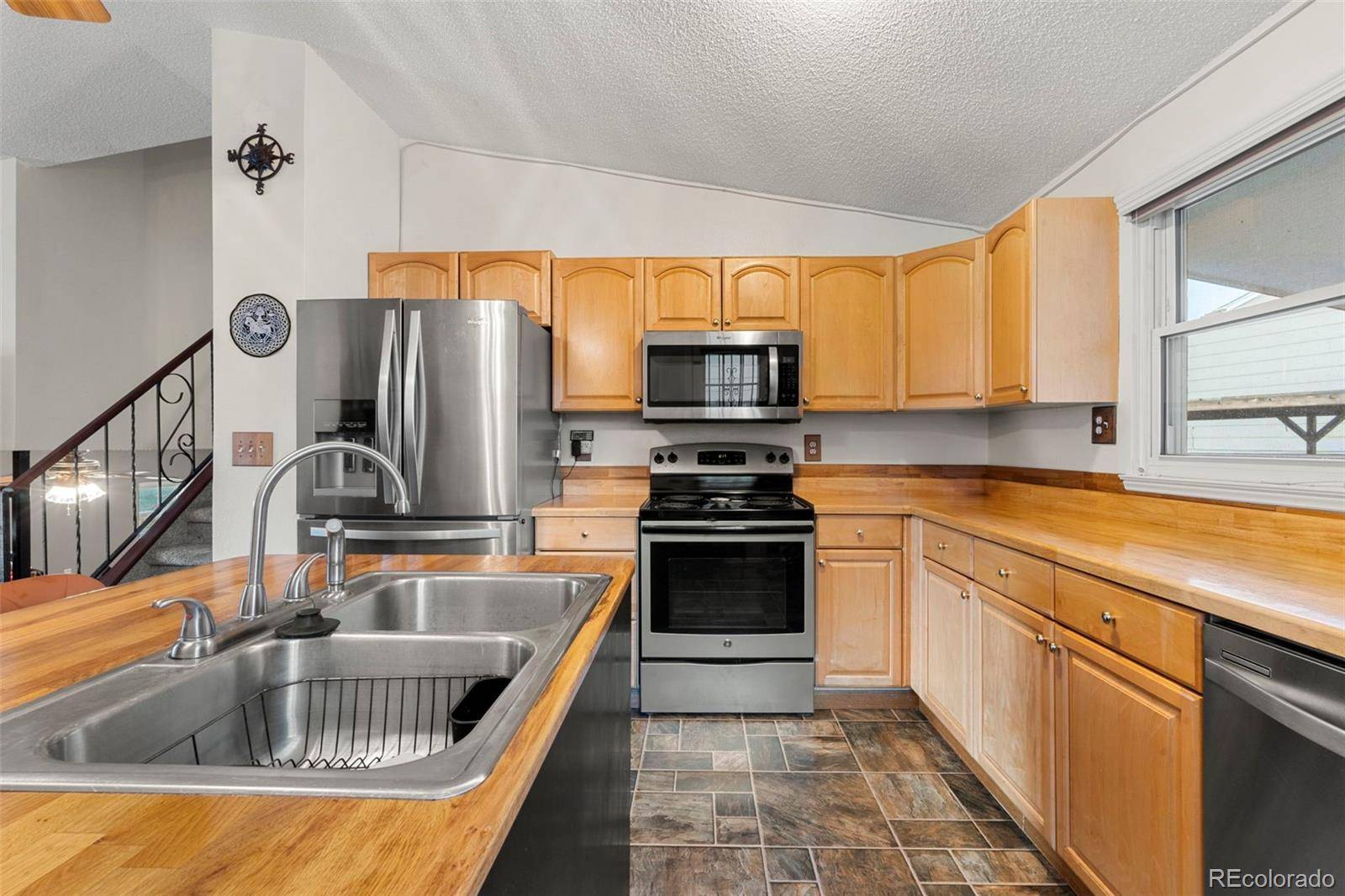 Bennett, CO 80102,128 Madison DR