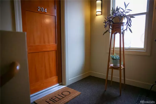 Fort Collins, CO 80524,261 Pine ST #204