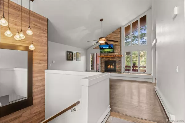 Golden, CO 80401,23705 Bluestem DR