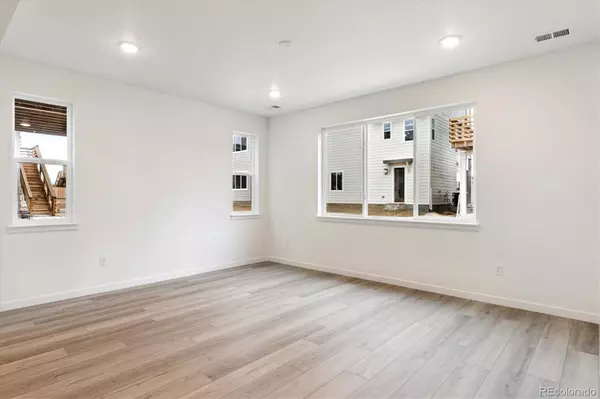 Englewood, CO 80112,11300 Mount Emma DR