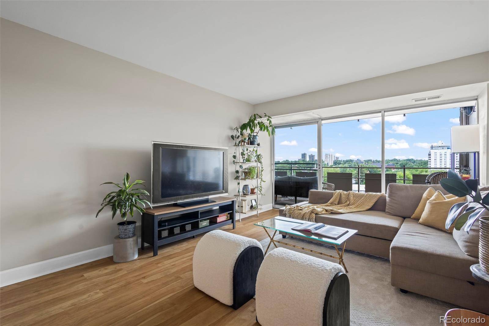 Denver, CO 80203,800 N Washington ST #908