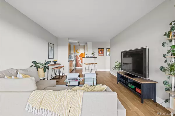 Denver, CO 80203,800 N Washington ST #908