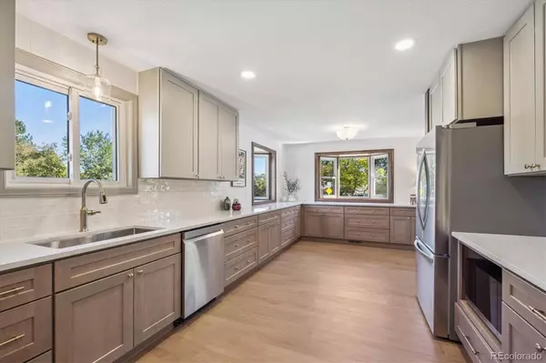 3229 Swadley ST, Wheat Ridge, CO 80033