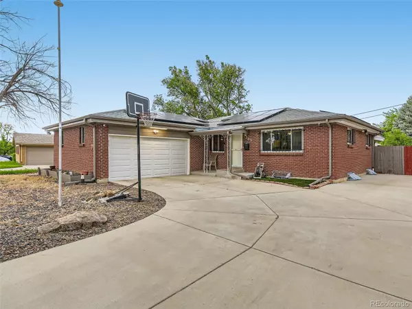 308 Troy ST, Aurora, CO 80011