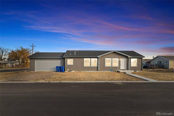 113 Juniper CIR, Log Lane Village, CO 80705