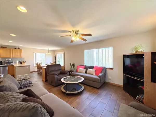 Aurora, CO 80013,2835 S Tower WAY