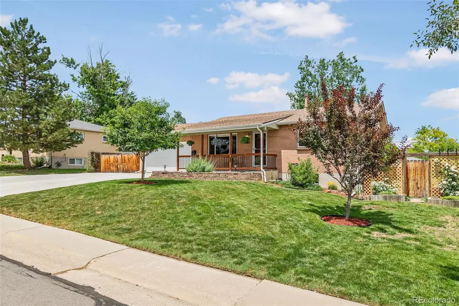 12083 W Maryland DR, Lakewood, CO 80228