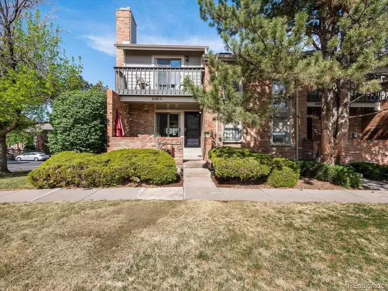 4109 S Evanston CIR #A, Aurora, CO 80014