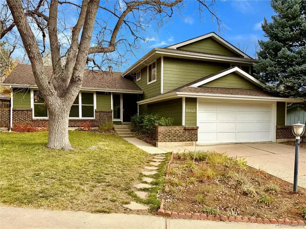 Centennial, CO 80111,6640 S Heritage PL