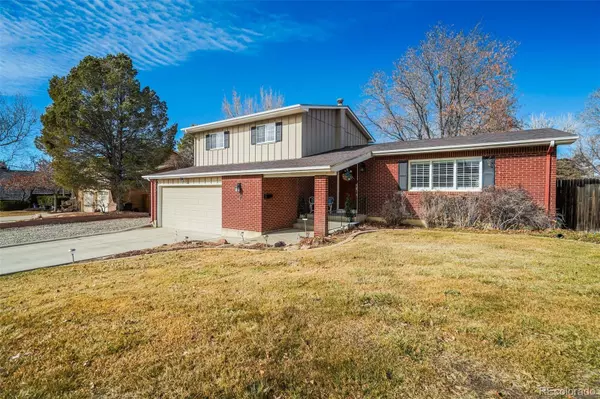 Pueblo, CO 81001,7 Belaire DR