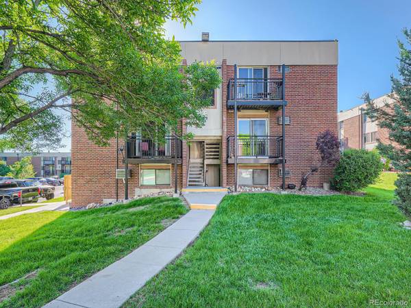 5995 W Hampden AVE #F14, Denver, CO 80227