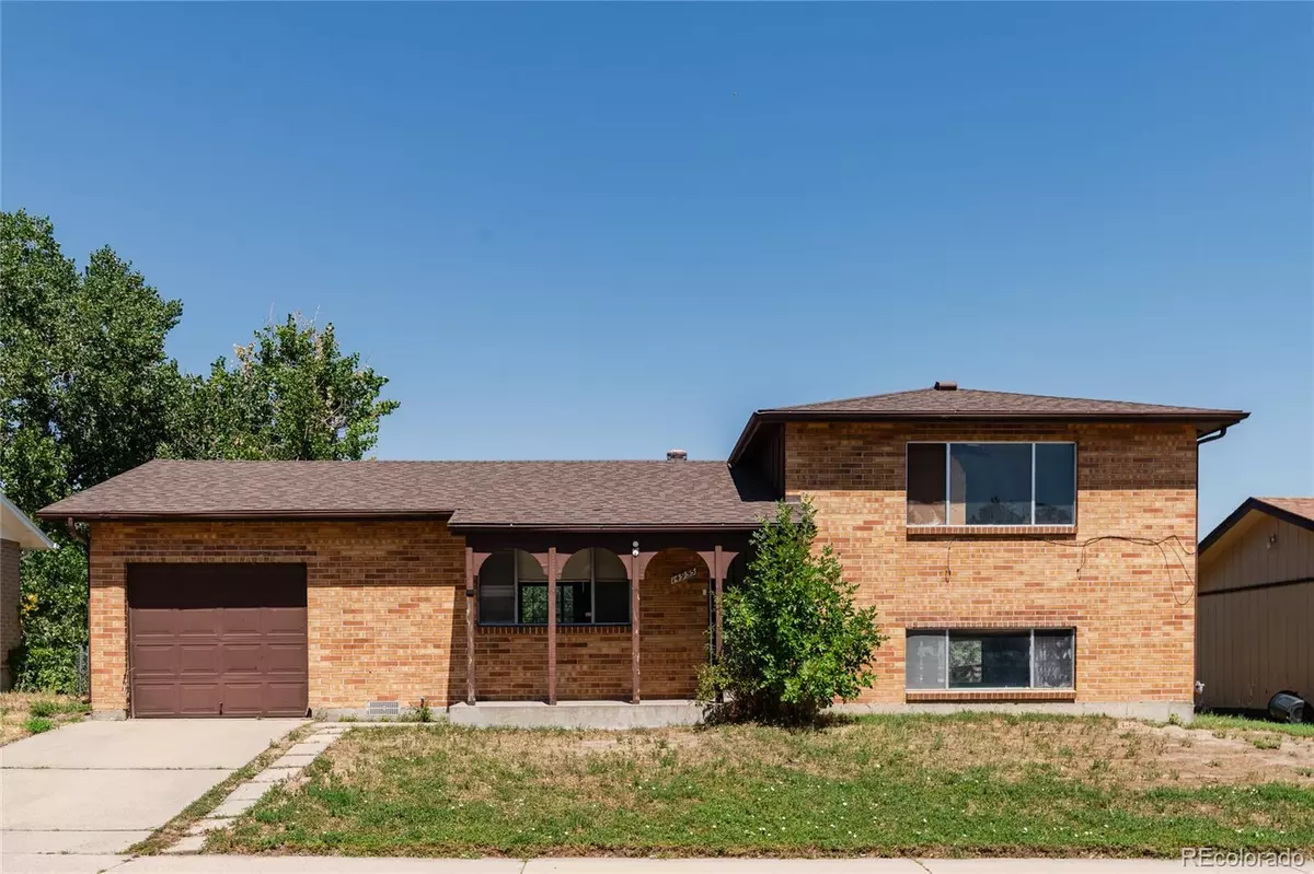 Denver, CO 80239,14955 Robins DR