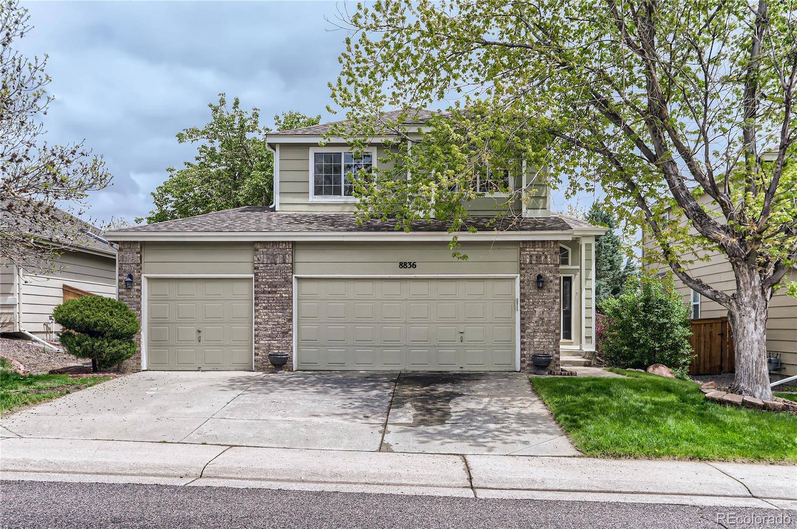 8836 Miners PL, Highlands Ranch, CO 80126