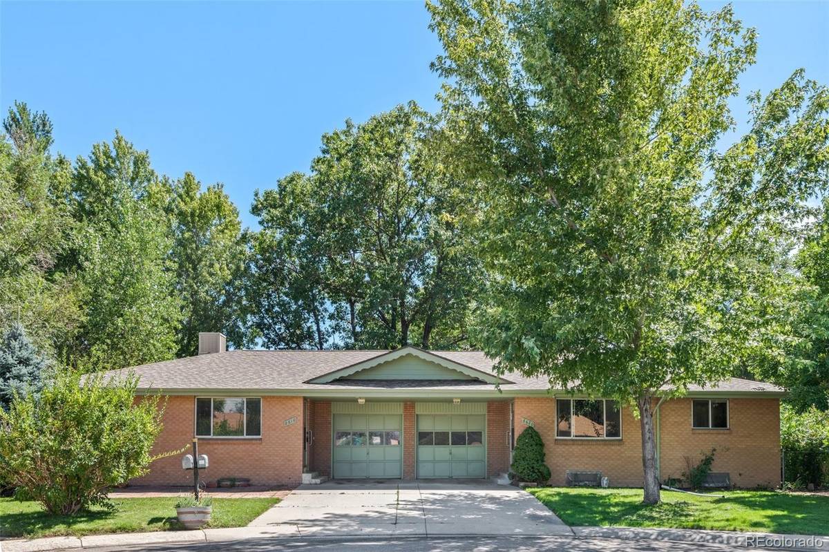 Wheat Ridge, CO 80033,8610 W 32nd PL