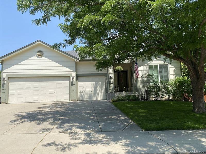 742 Hallmark LN, Longmont, CO 80504