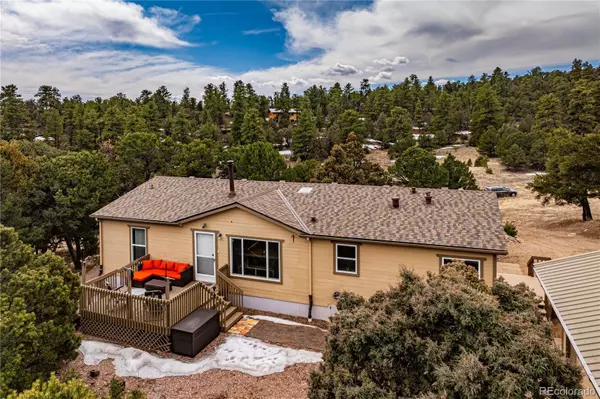 45 Knight LN, Cotopaxi, CO 81223