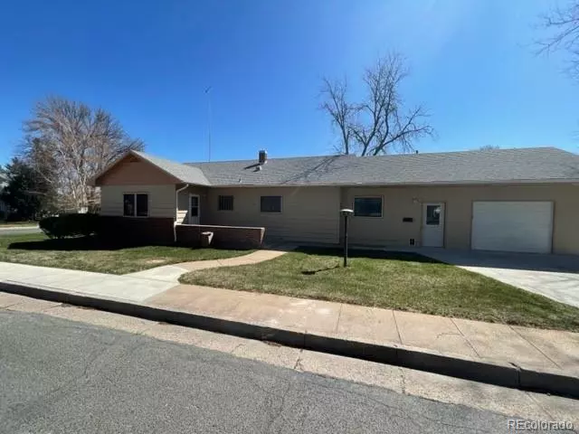 404 Emerson ST, Wray, CO 80758