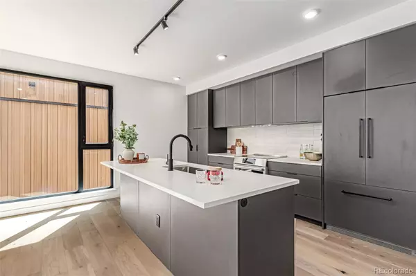 1601 Park AVE #307, Denver, CO 80218