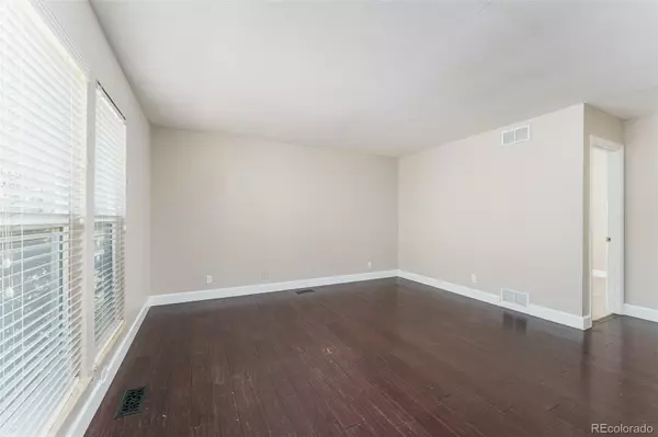 Denver, CO 80224,6650 E Arizona AVE #125