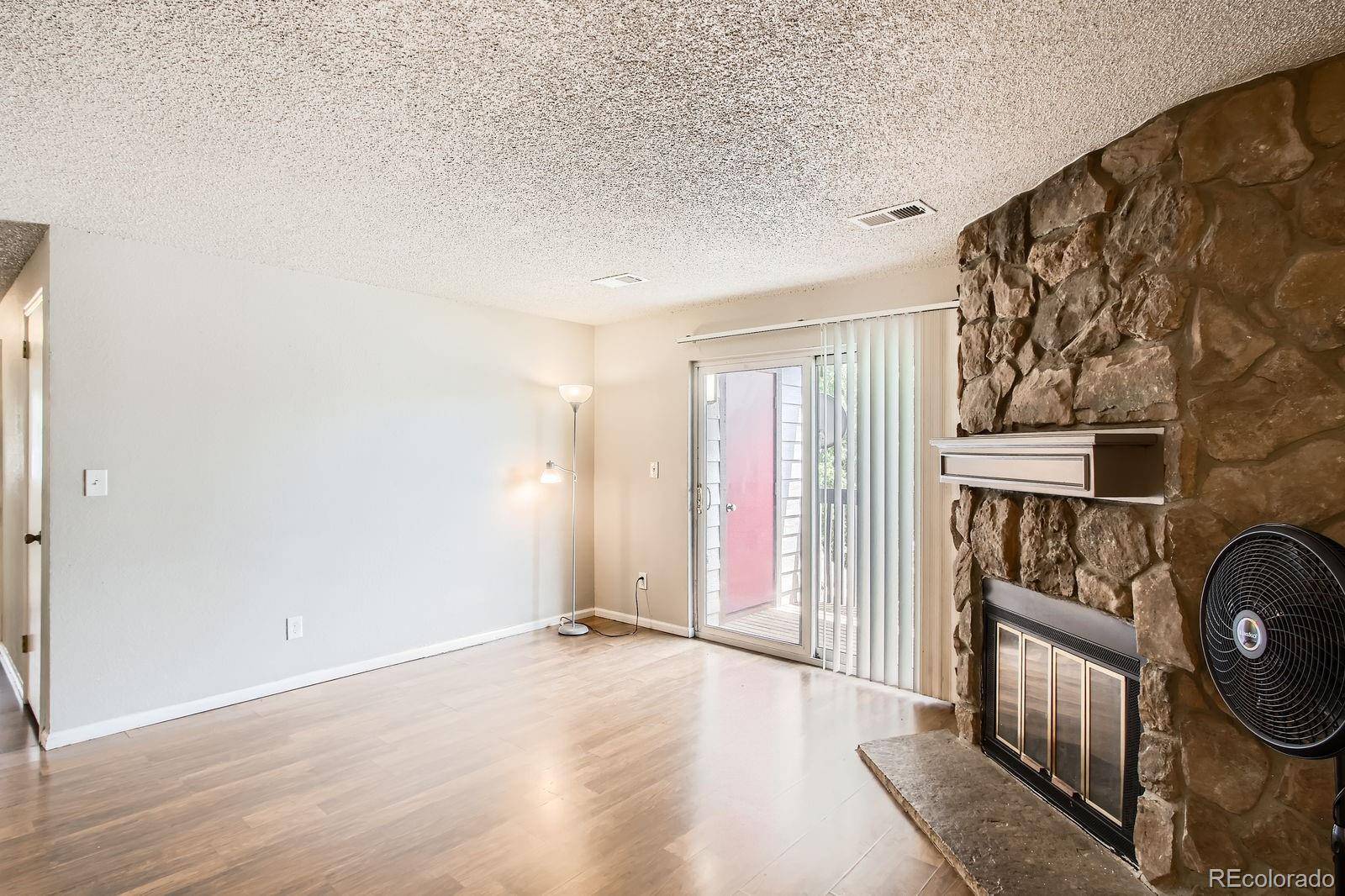 Arvada, CO 80004,6385 Oak ST #205