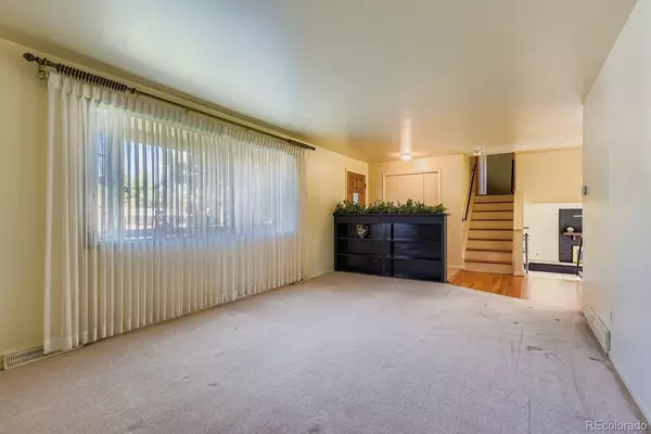 Centennial, CO 80121,3256 E Fair PL