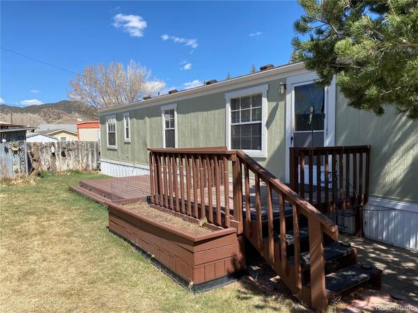 910 J ST #D1, Salida, CO 81201