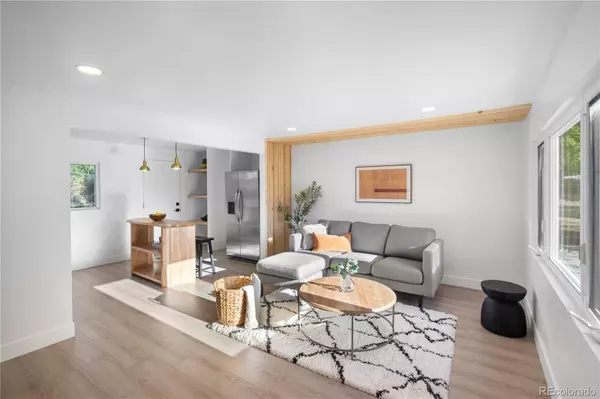 3980 S Hazel CT, Englewood, CO 80110