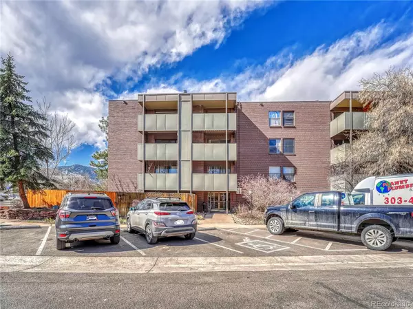 Boulder, CO 80302,2227 Canyon BLVD #312A