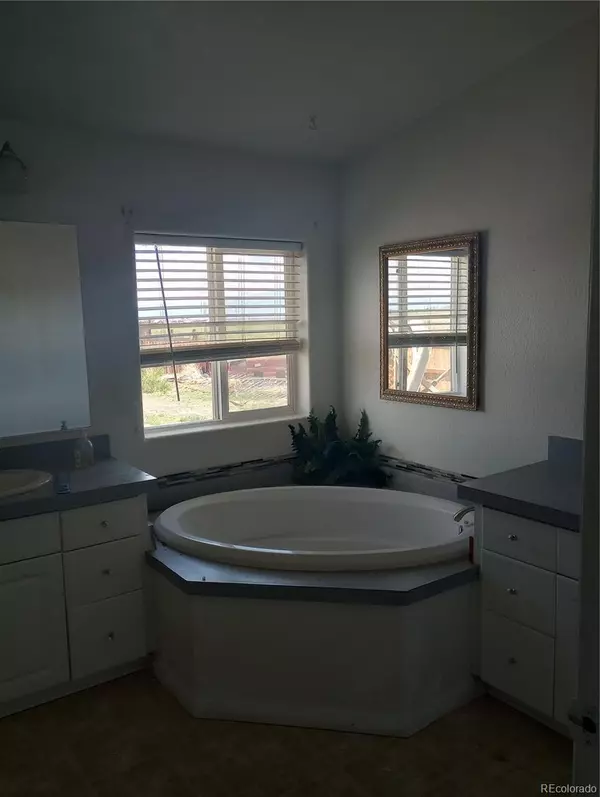 Alamosa, CO 81101,5511 Ridgetop CT