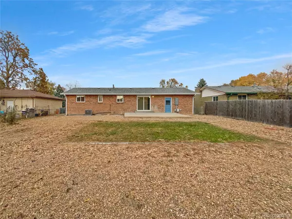 Longmont, CO 80501,1807 Queens DR