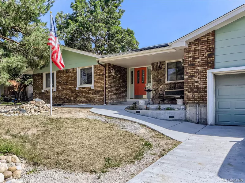 119 Baylor DR, Longmont, CO 80503