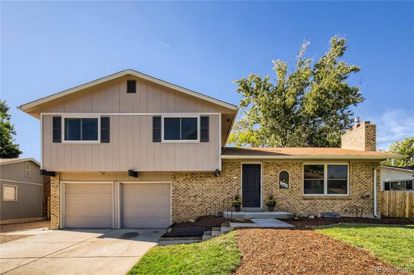 7464 W 81st AVE, Arvada, CO 80003