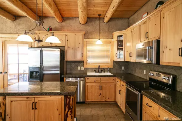 Creede, CO 81130,402 Moonlight DR