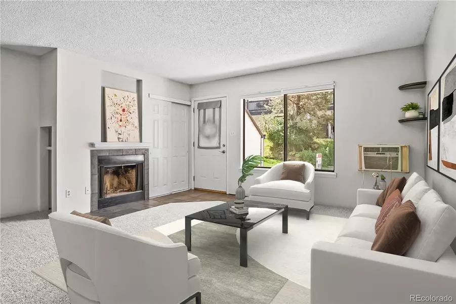 532 Oakwood DR #D103, Castle Rock, CO 80104