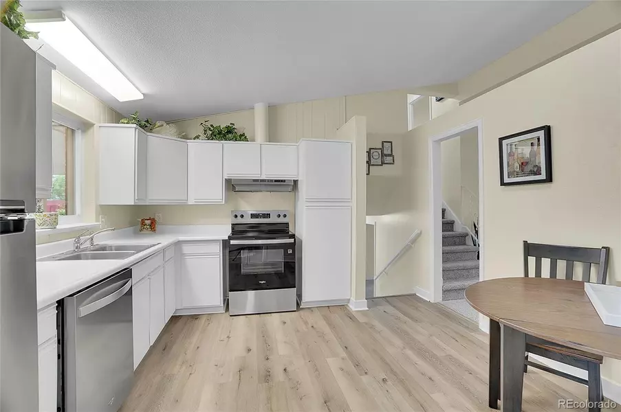 1330 Quari ST, Aurora, CO 80011